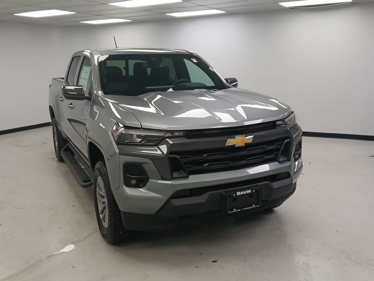 2026 Chevrolet Colorado — side profile view