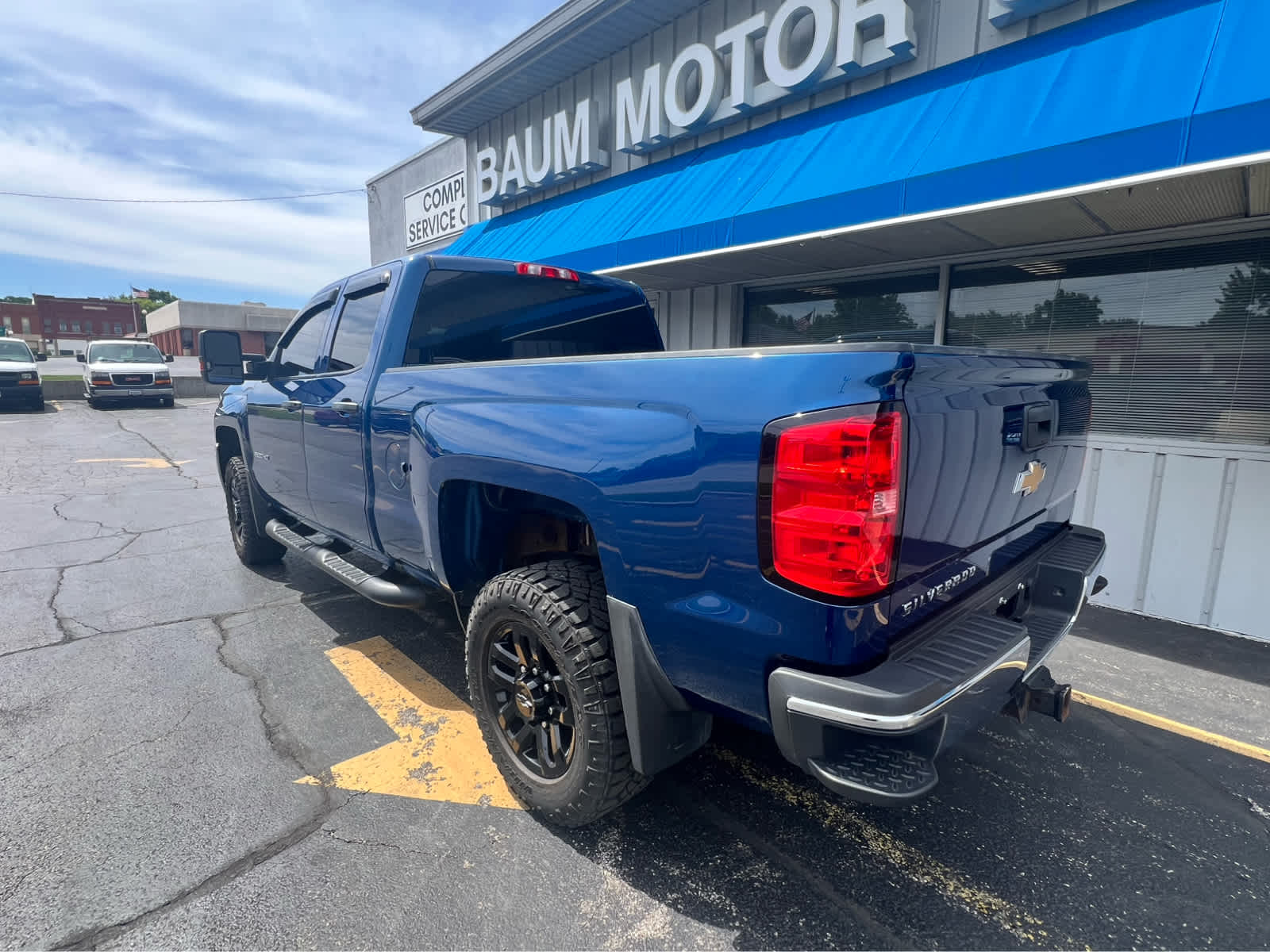 2019 Chevrolet Silverado 2500 HD — side profile view